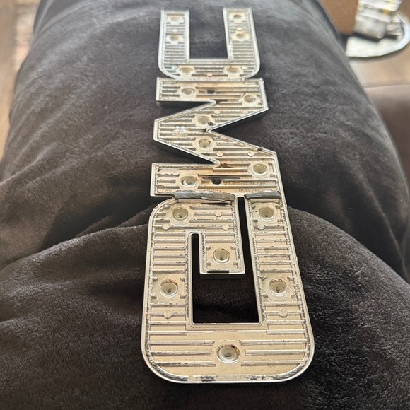 GMC Emblems Front & Back - Picture 4 of 4